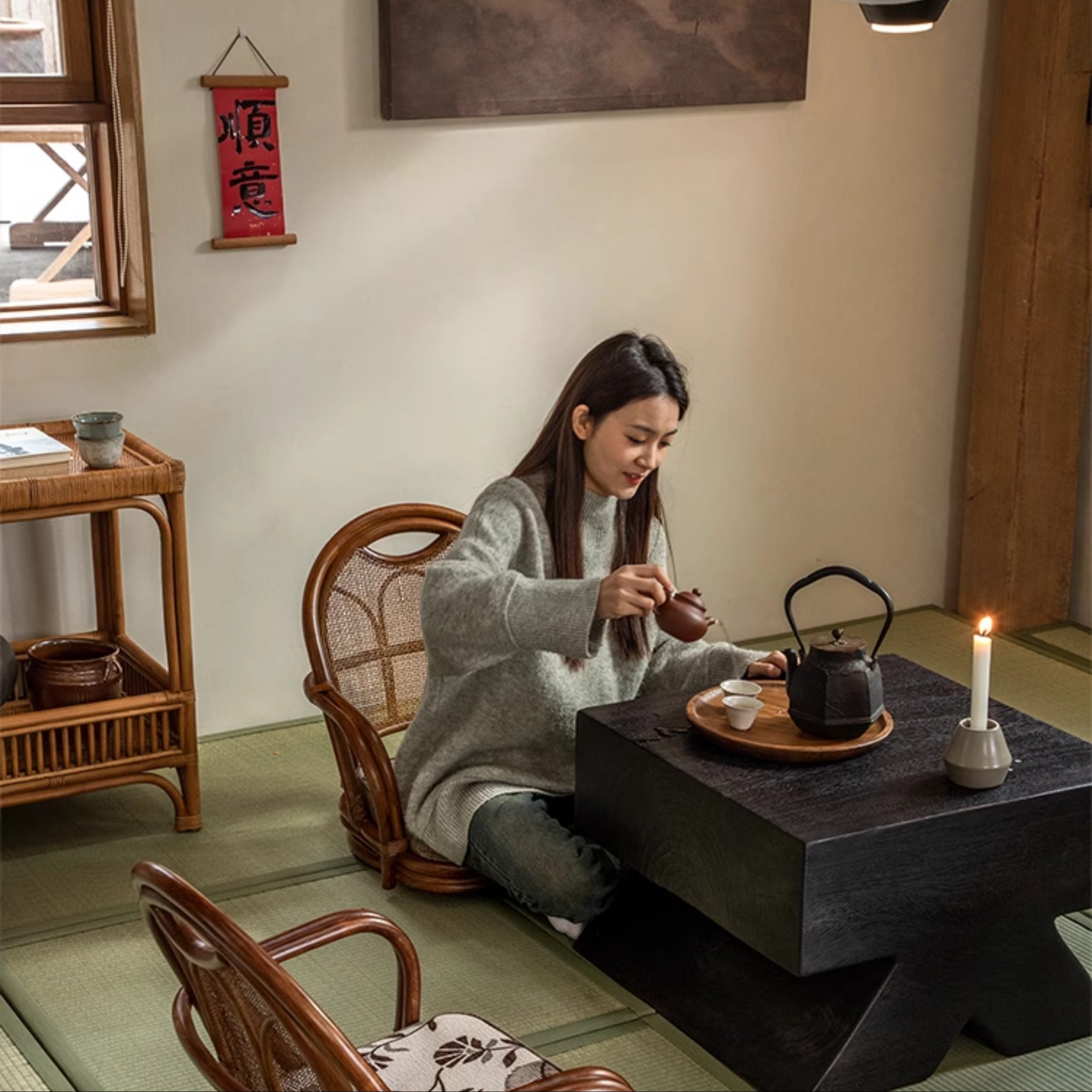 rattan floor chair, tatami chair, rattan swivel chair, handwoven rattan furniture, Japanese floor chair, bohemian interior, tea room seating, handcrafted rattan seat