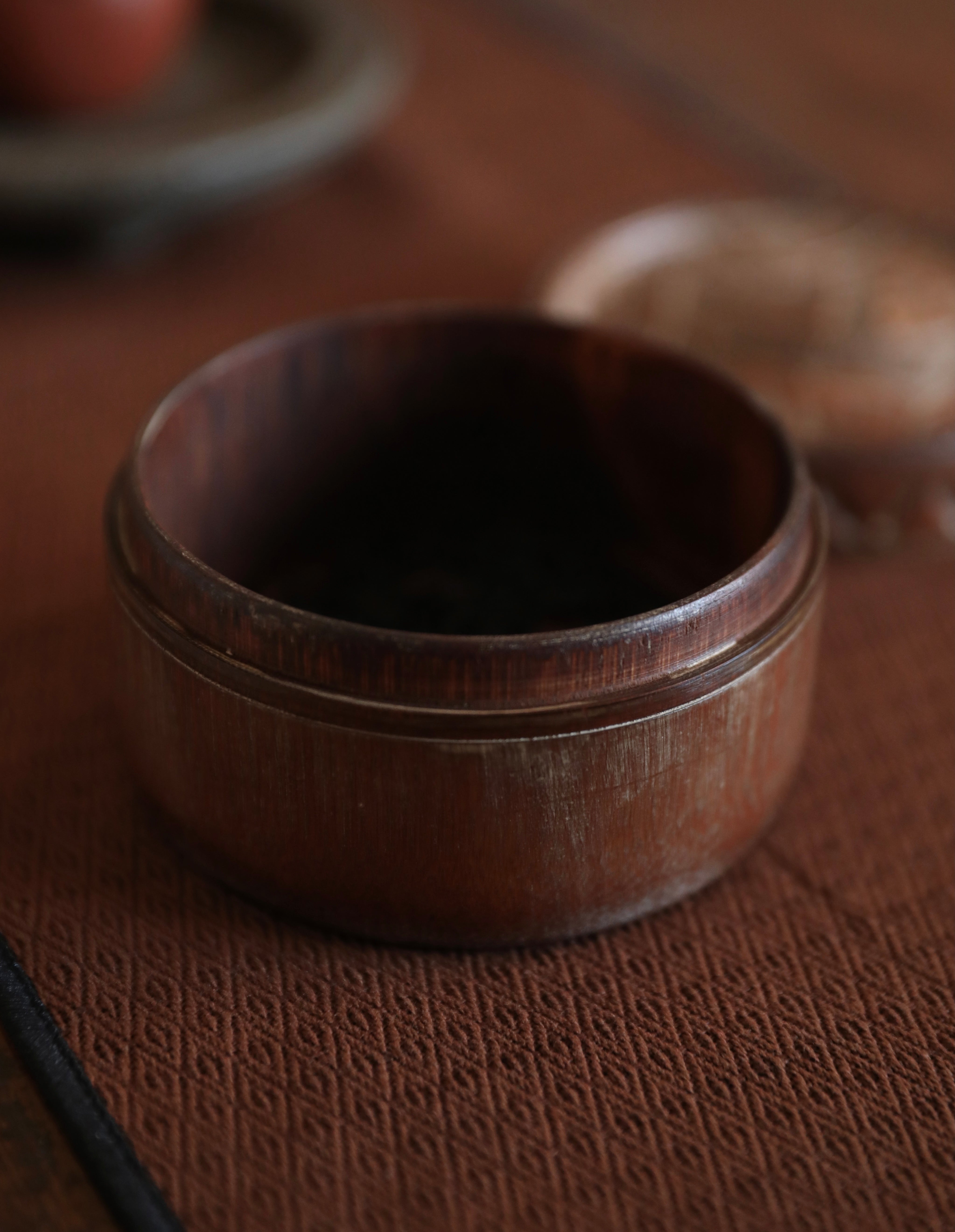 bamboo tea caddy, carved bamboo tea canister, leaf pattern tea jar, airtight tea storage, handcrafted tea container, wood engraving art, Piexlculpt Studio, artisan bamboo crafts, japanese tea box, loose leaf storage jar