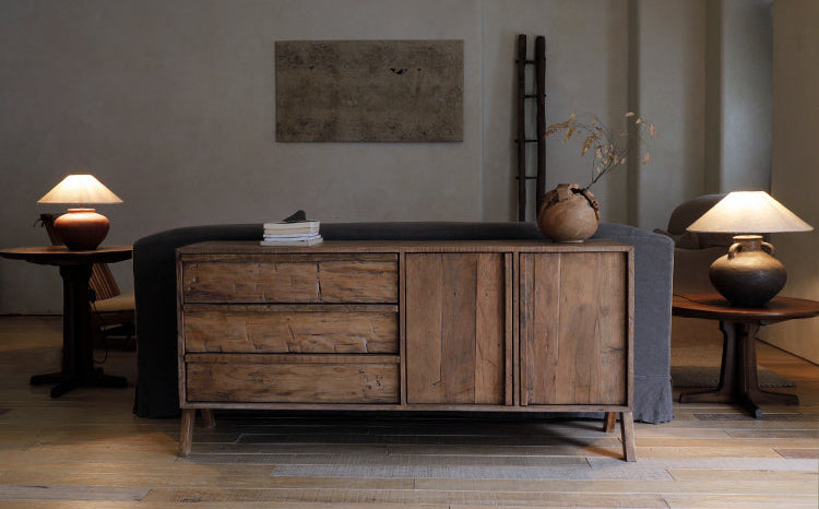 rin dining table, round wood table, japanese minimalist furniture, wabi sabi solid wood table, handcrafted round table, zen furniture, piexlculpt studio, natural walnut table, modern japanese decor, minimalist dining table
