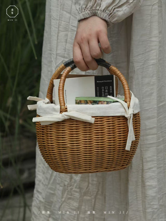 Arts & Entertainment,Hobbies & Creative Arts,Arts & Crafts,Craft Organization,Sewing Baskets & Kits