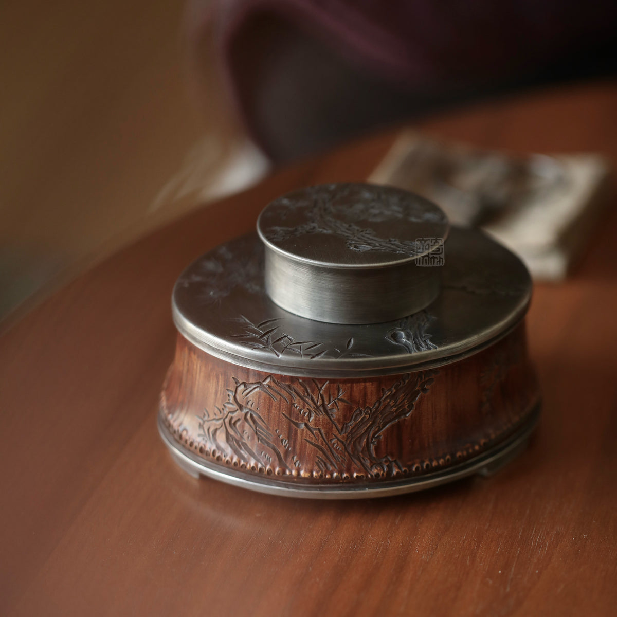 Tanso Engraved Canister