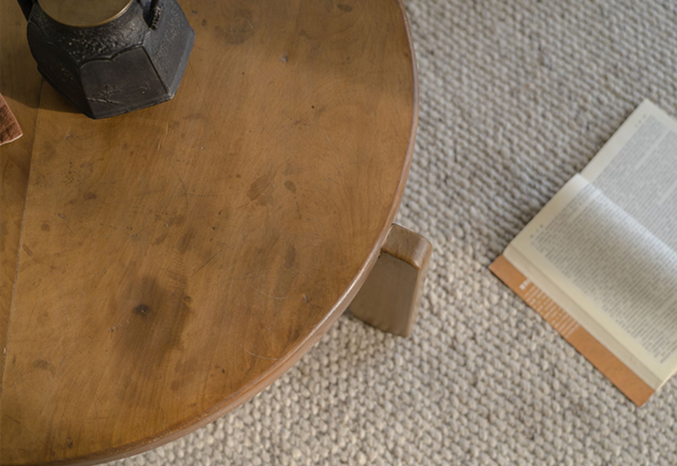 kiyo coffee table, round tea table, solid wood wabi sabi furniture, japanese minimalist furniture, zen table, handcrafted wooden table, low table, piexlculpt studio, natural oak coffee table, modern wabi sabi decor