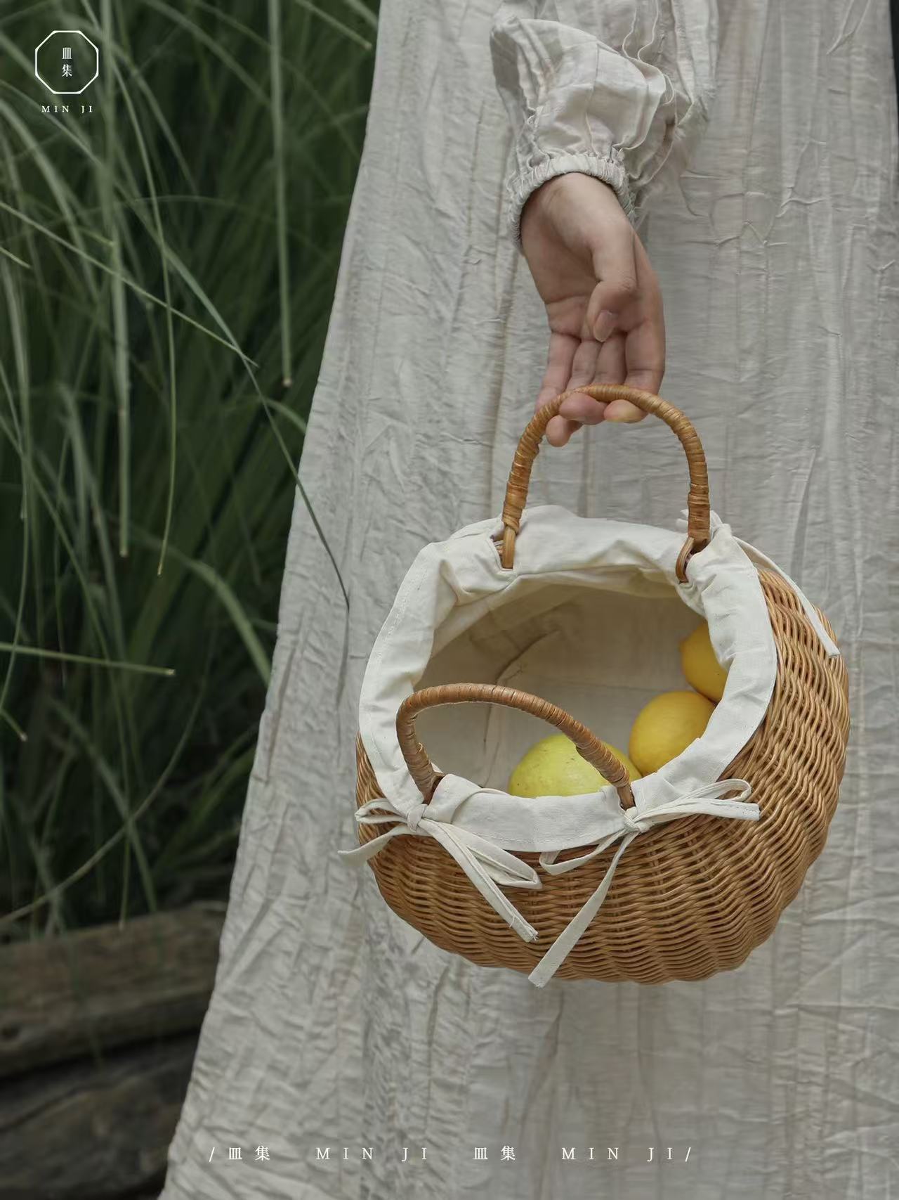 Arts & Entertainment,Hobbies & Creative Arts,Arts & Crafts,Craft Organization,Sewing Baskets & Kits