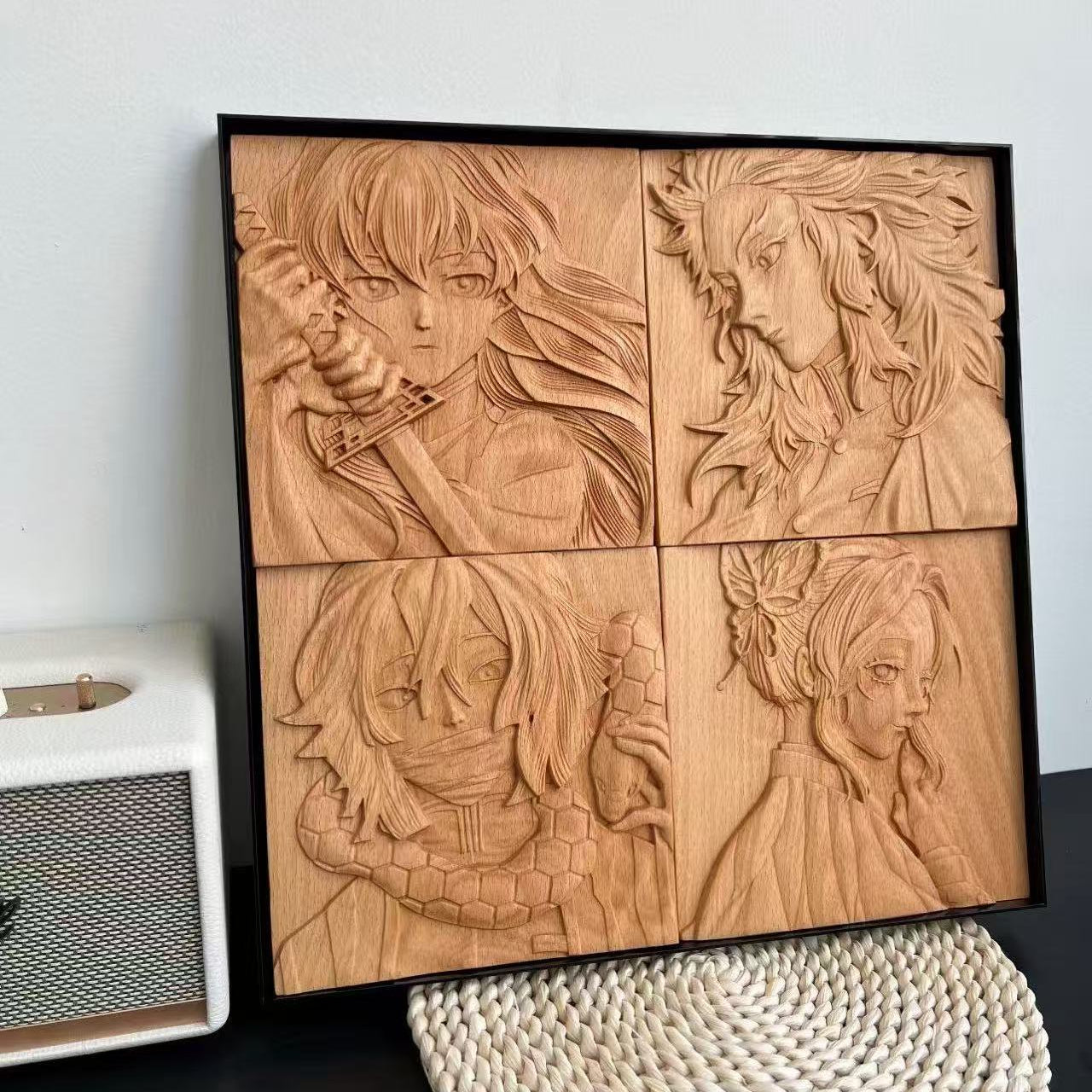 Arts & Entertainment > Artwork > Sculptures & Statues|piexlculpt